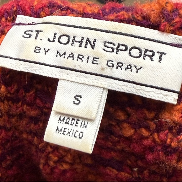 ST JOHN SPORT Wool V Neck Sweater with Fringe - Picture 9 of 10